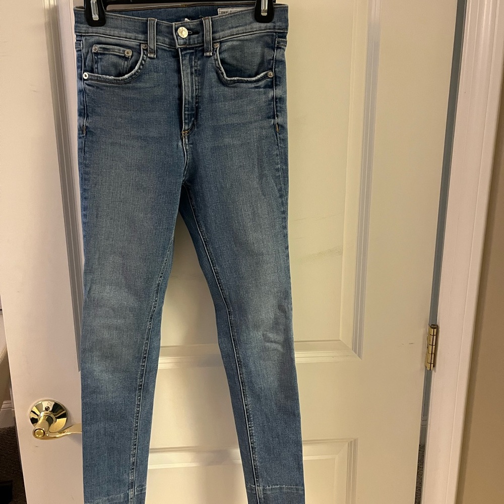 rag and bone size 26 skinny Jean